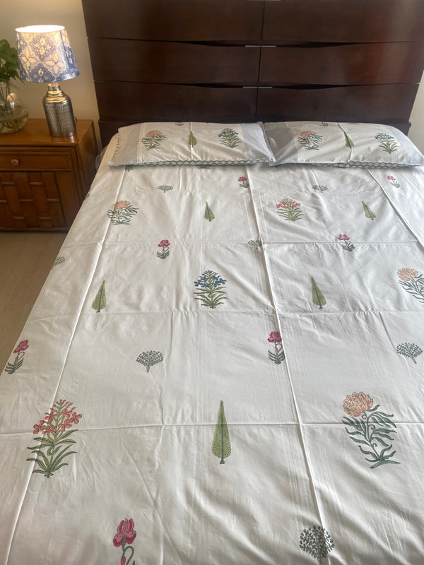 Multicolored Floral Handblock Print Bedsheet (300 TC)